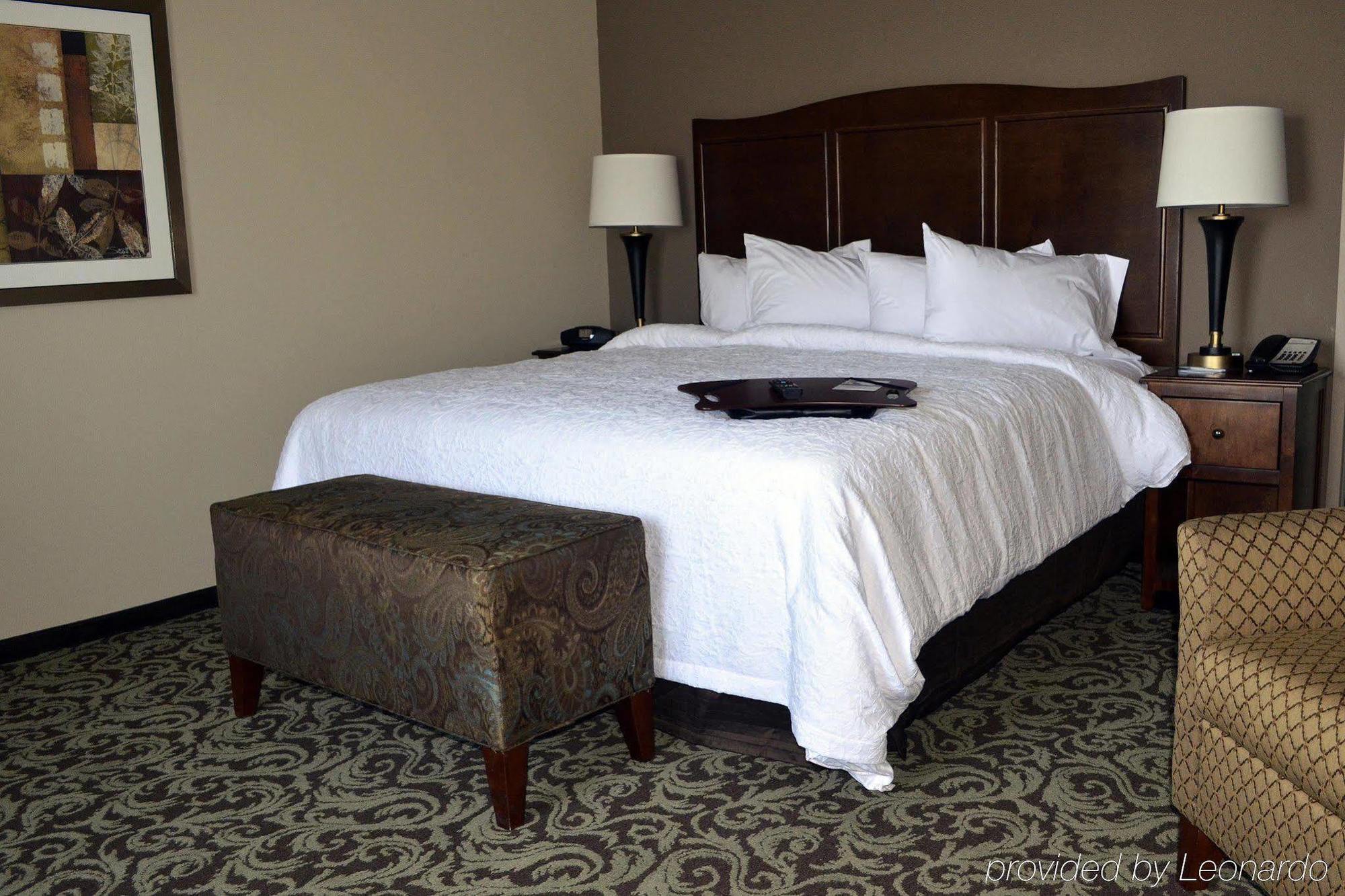 Hampton Inn And Suites New Hartford/Utica מראה חיצוני תמונה